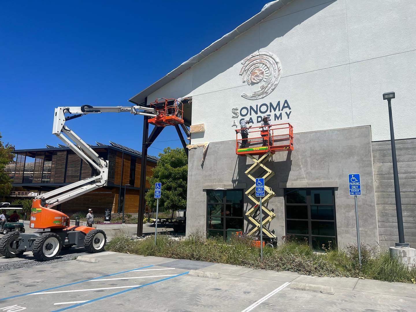 Expert Commercial Painting Contractor In Maui